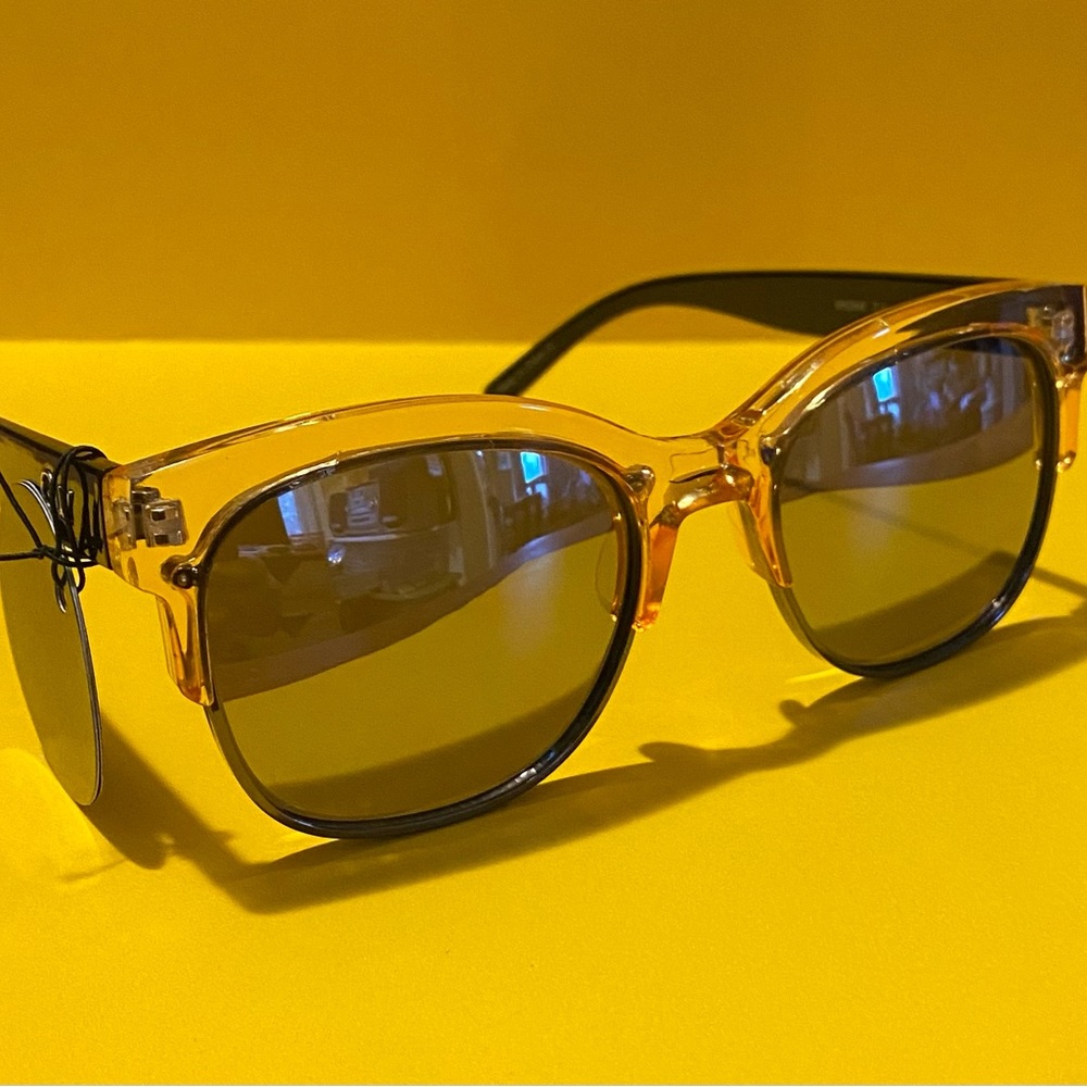 Quay Australia - Bronx Half-Rimmed Sunglasses in Coffee with Silver Mirr… - Picture 2 of 16